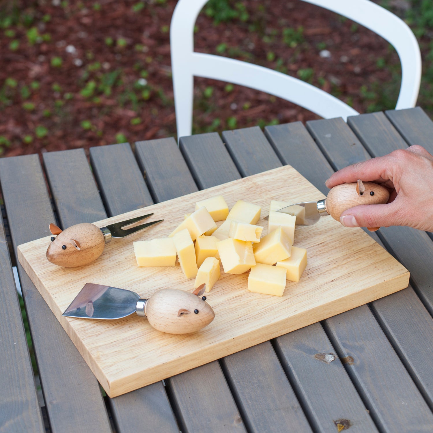 Mouse Cheese Knives