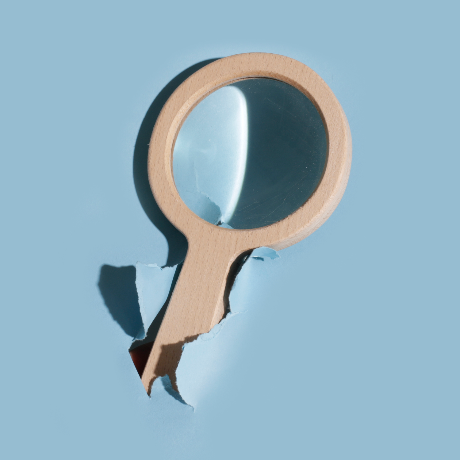 Wooden Magnifier