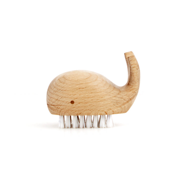 http://kikkerland.com/cdn/shop/products/HW05-Wood-Whale-Nail-Brush.w.PKG.jpg?v=1692116408