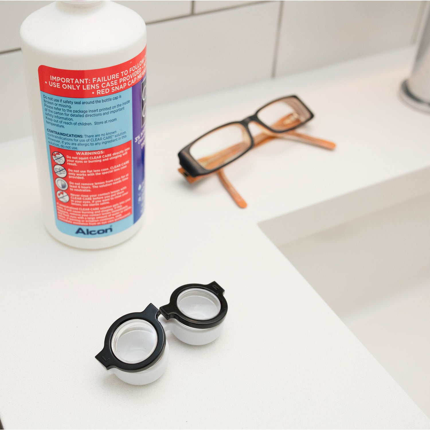 Round Glasses Contact Lens Case