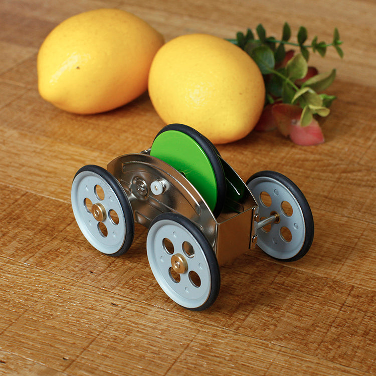 Zécar Flywheel – Kikkerland Design Inc