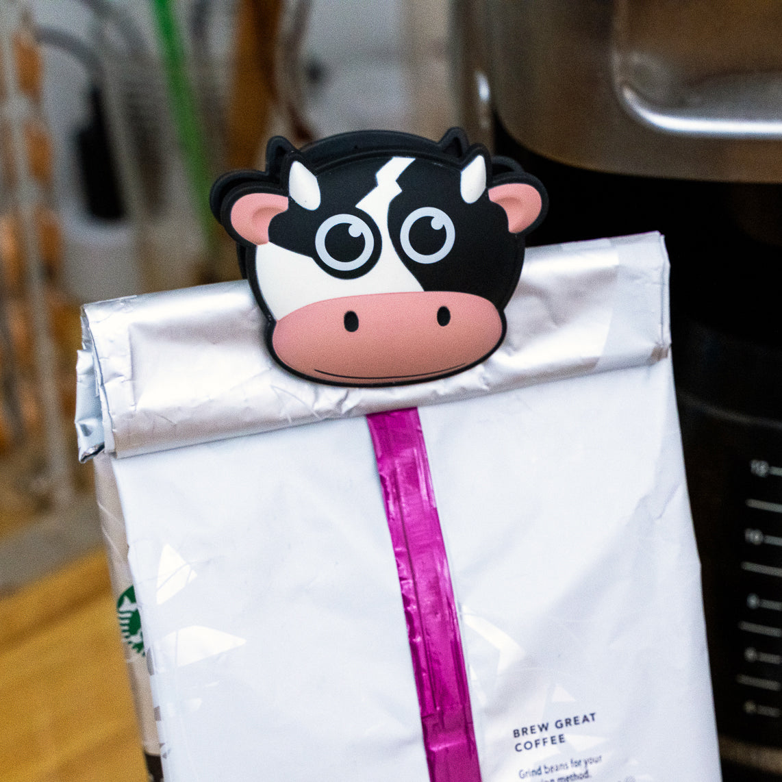 Cow Talking Bag Clip – Kikkerland Design Inc