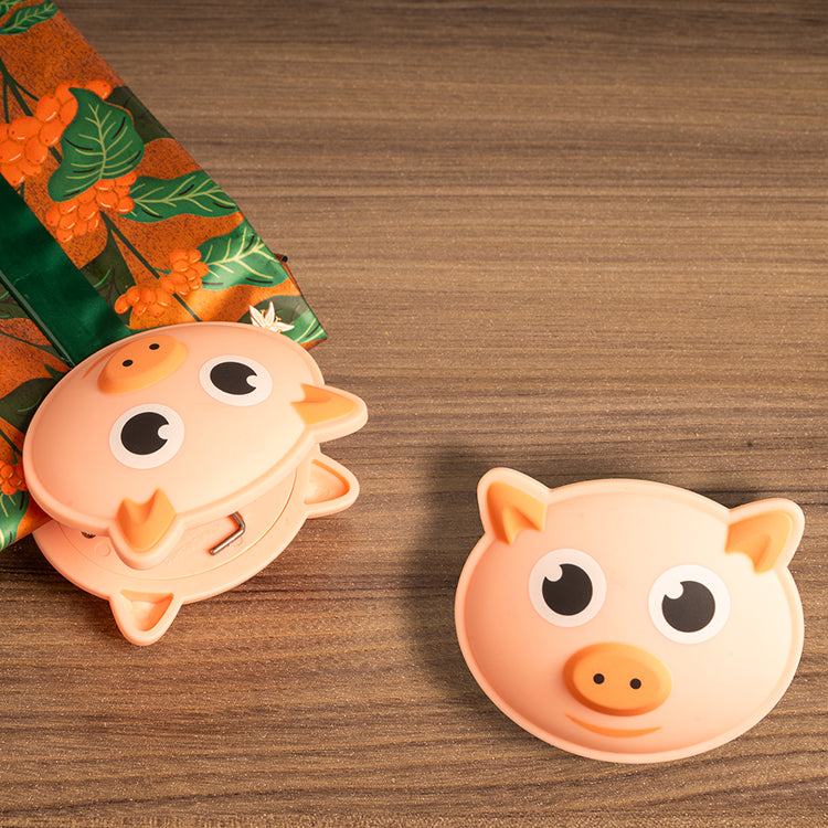 Bag Clip + Talking Pig