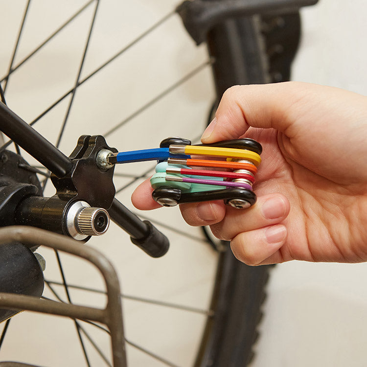 Rainbow 7-in-1 Multi-Tool – Kikkerland Design Inc