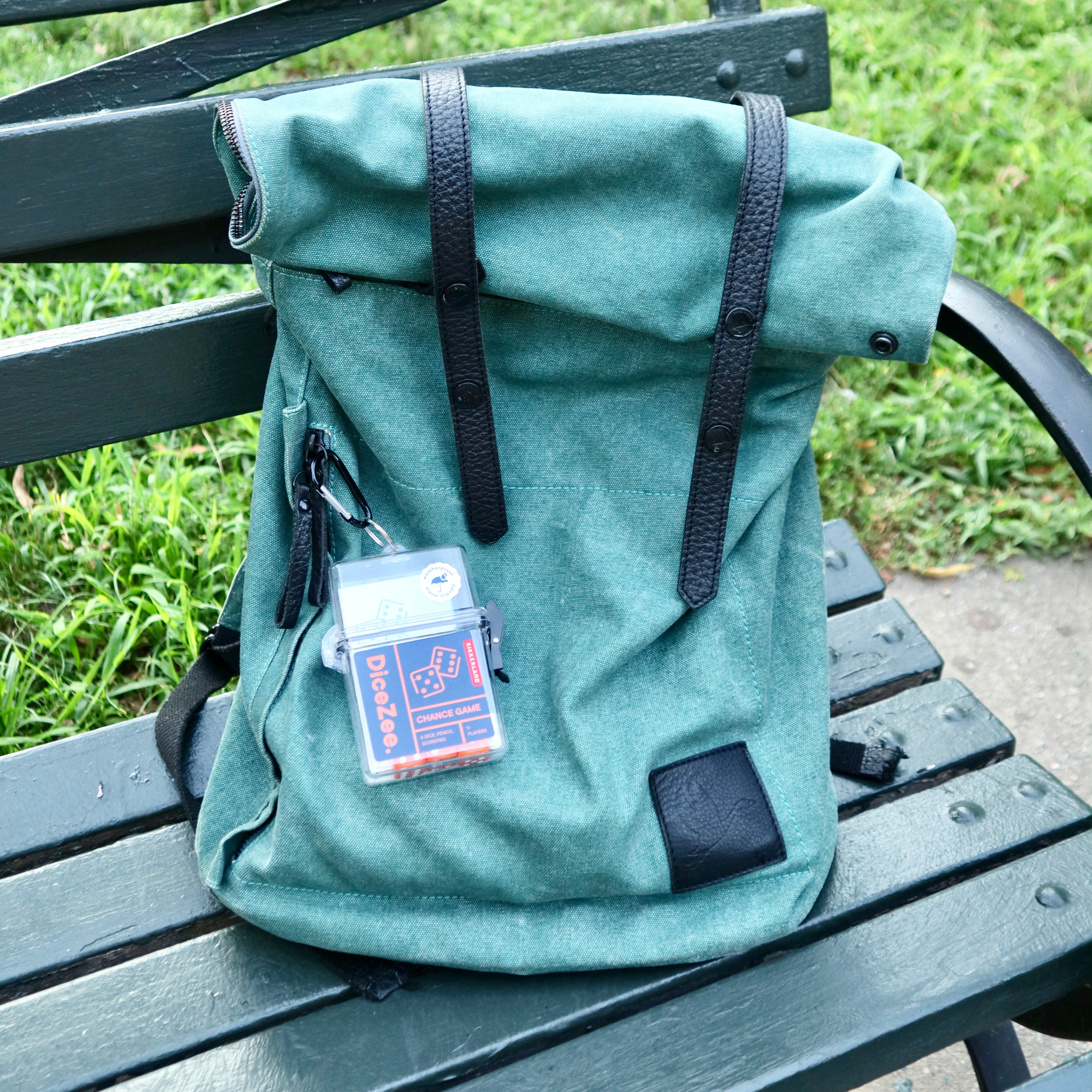 DiceZee. – Kikkerland Design Inc