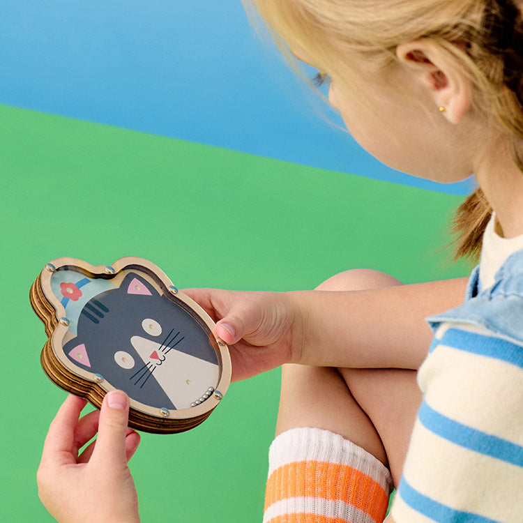 Kidoki Double Sided Tilt & Roll Puzzle – Kikkerland Design Inc
