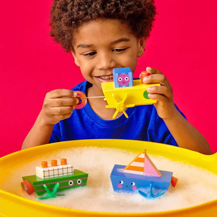 Wind-up Boat – Kikkerland Design Inc