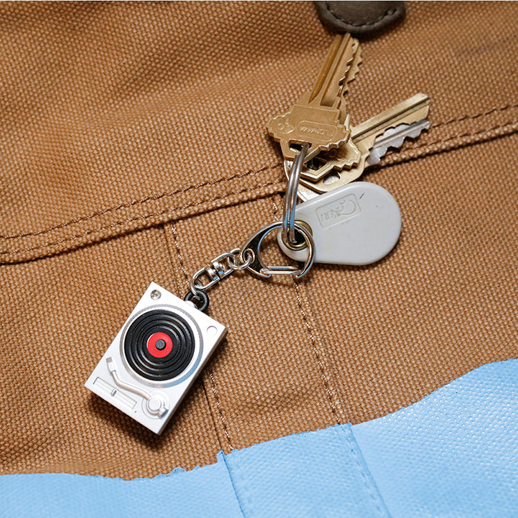 Turntable LED & Sound Keychain – Kikkerland Design Inc