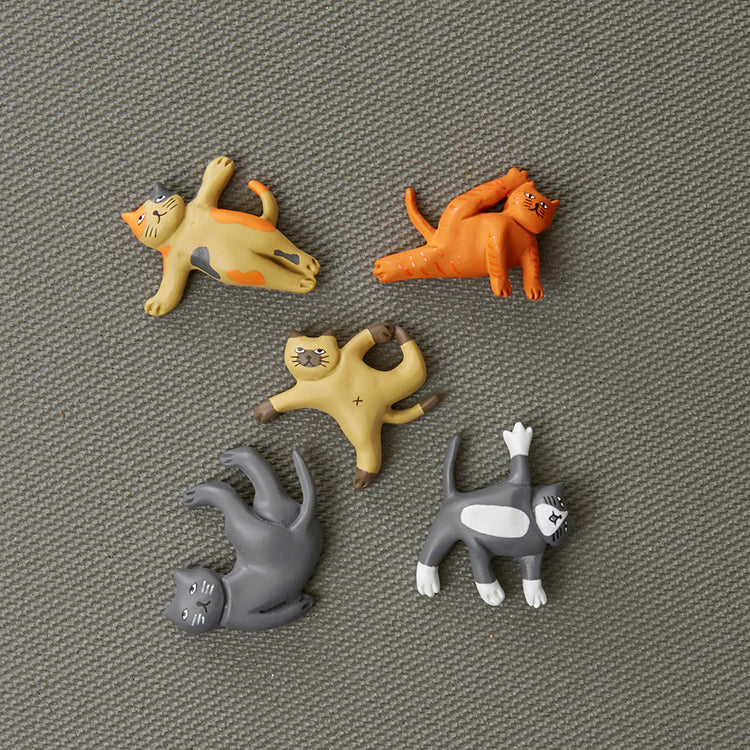 Kikkerland Kat Yoga Magneten - Thumbnail 5