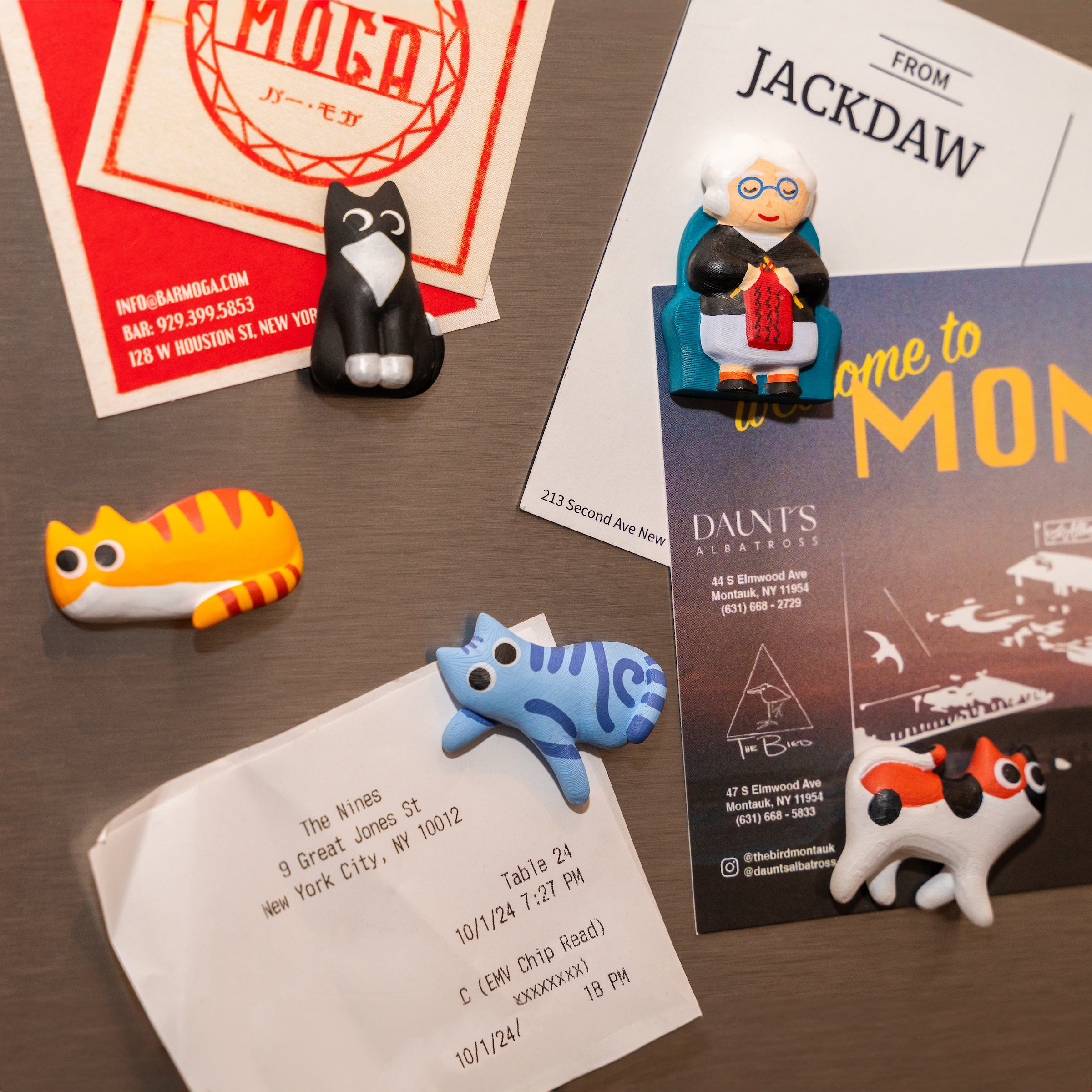 Cat Lady Magnets – Kikkerland Design Inc