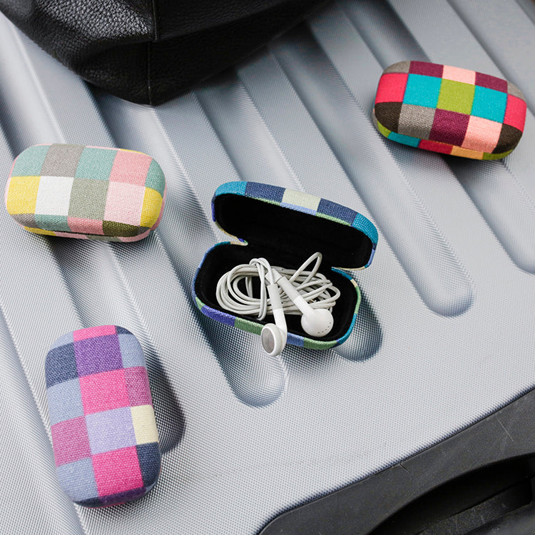 Plaid Travel Case – Kikkerland Design Inc Plaid Travel Case – Kikkerland Design Inc