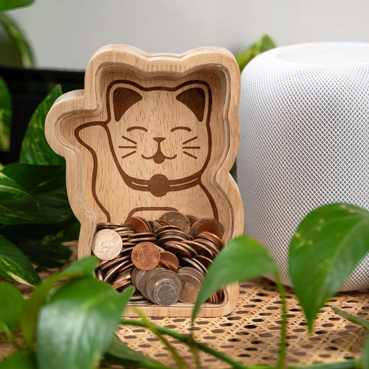 LUCKY CAT MONEY BANK – Kikkerland Design Inc