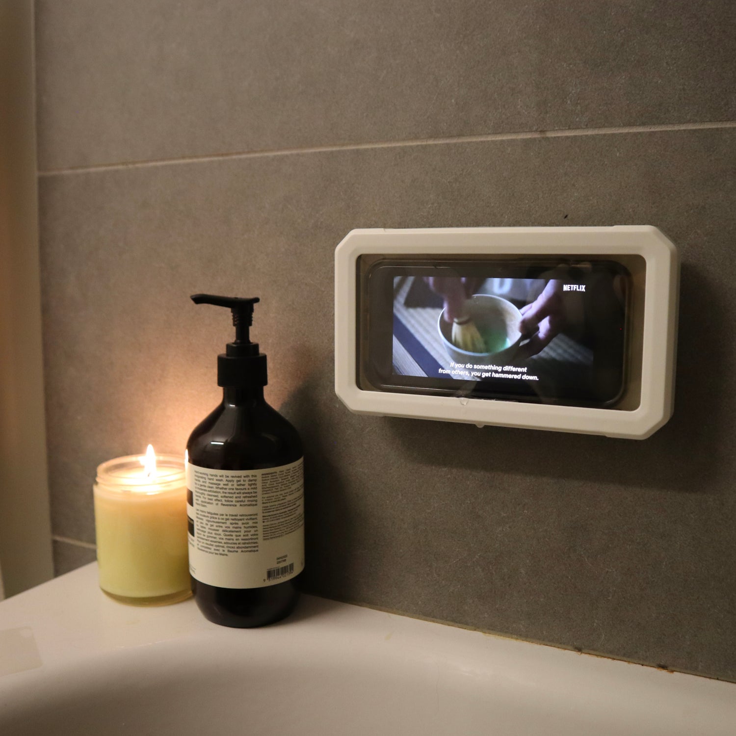 Shower Proof Phone Case – Kikkerland Design Inc