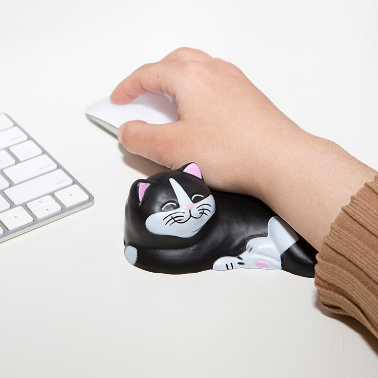 Cat Wrist Rest – Kikkerland Design Inc