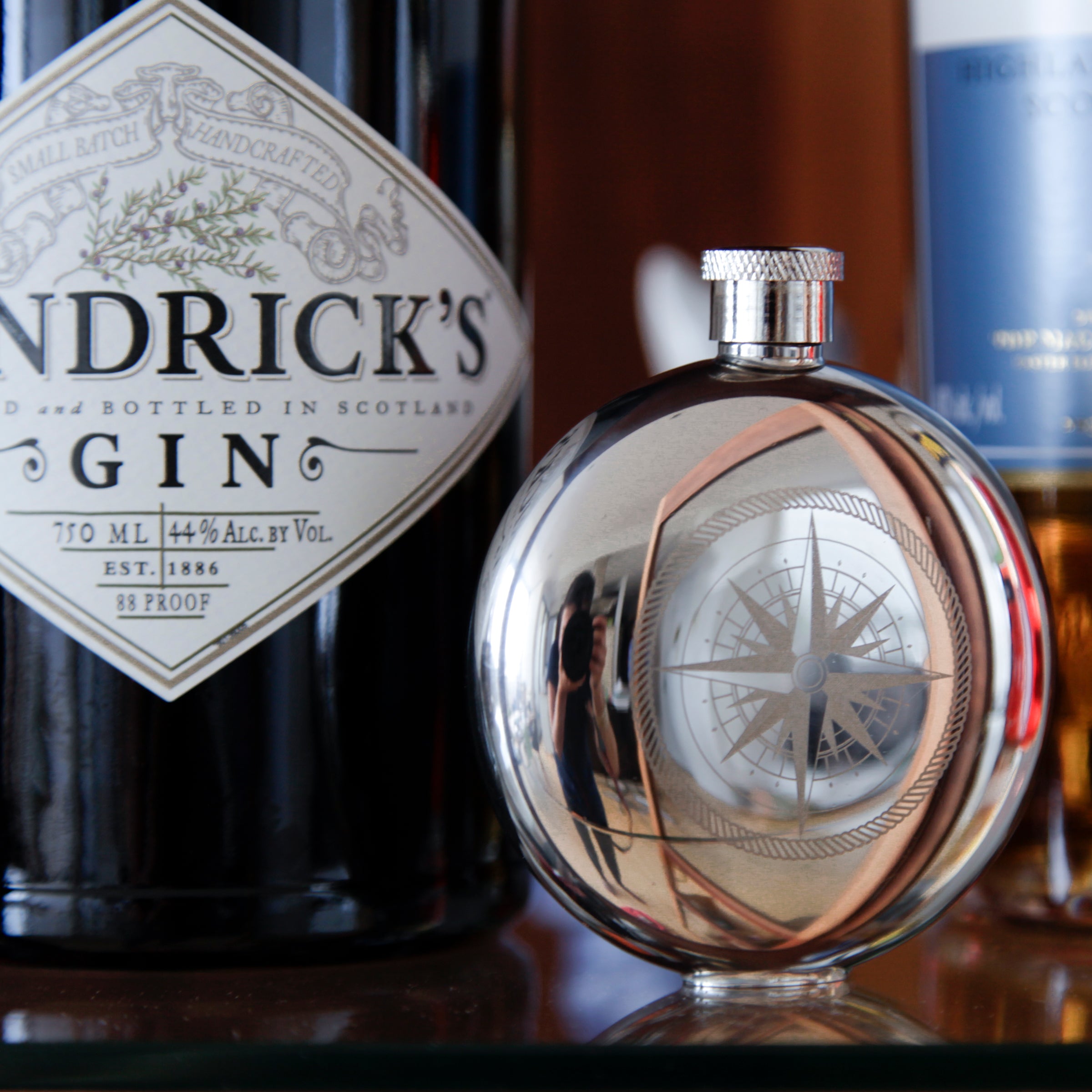 Compass Canteen Flask Small Kikkerland Design Inc