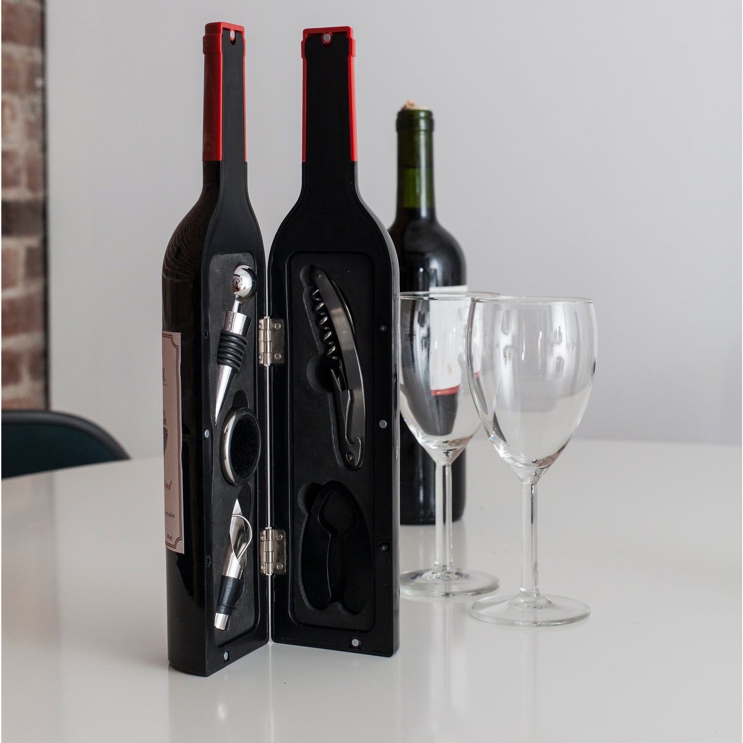Kit d'accessoires pour bouteille de vin grand – Kikkerland Design Inc