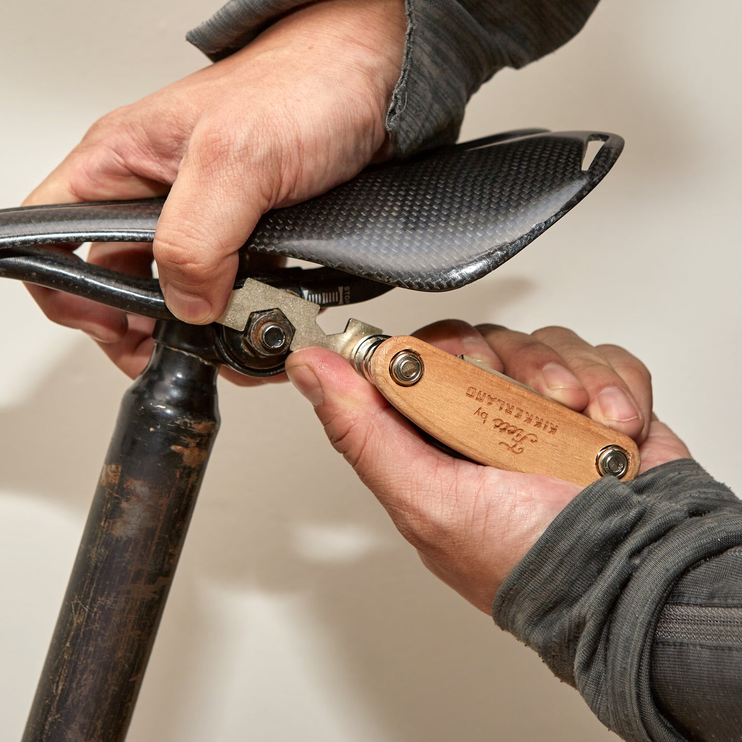 Kit de réparation de vélo en étain – Kikkerland Design Inc