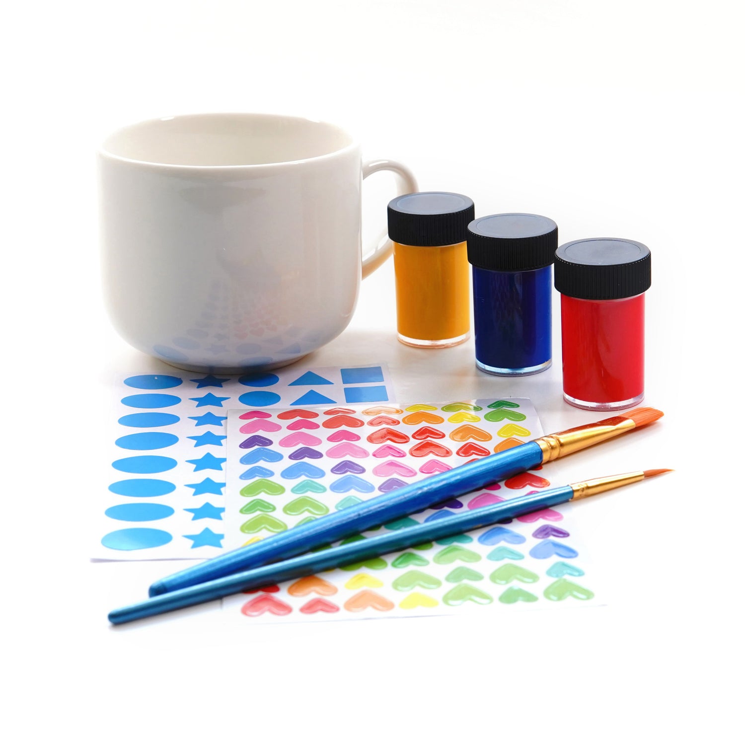 Les artisans décorent votre propre kit de tasse