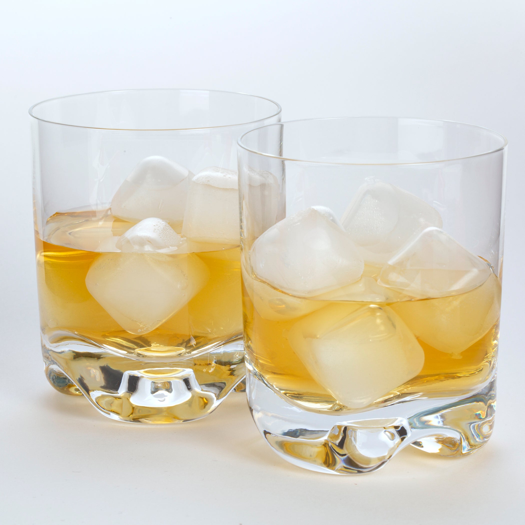 Clear Reusable Ice Cubes S/30 — Kikkerland Design Inc