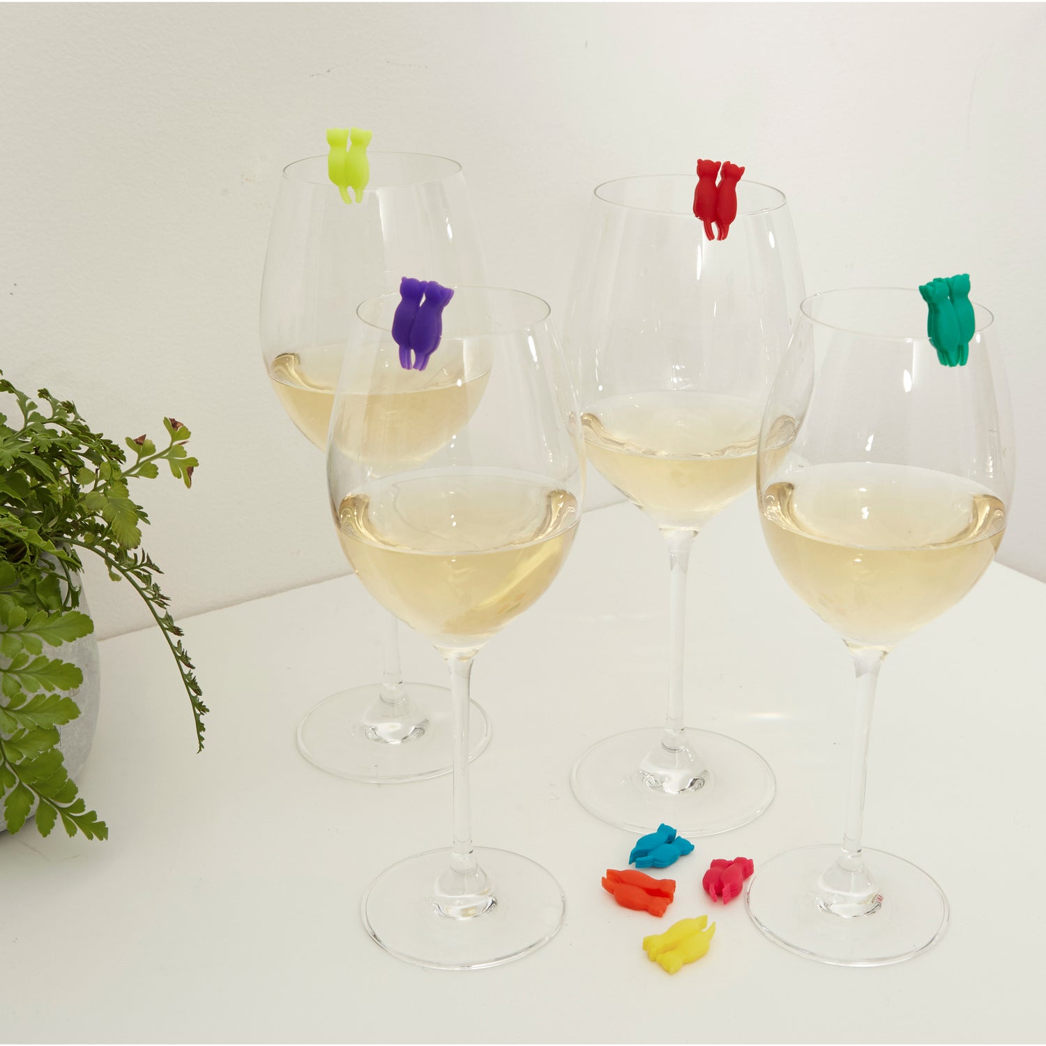 Cat Wine Markers (6 pcs)  Wine glass markers, Wine markers, Wine glass