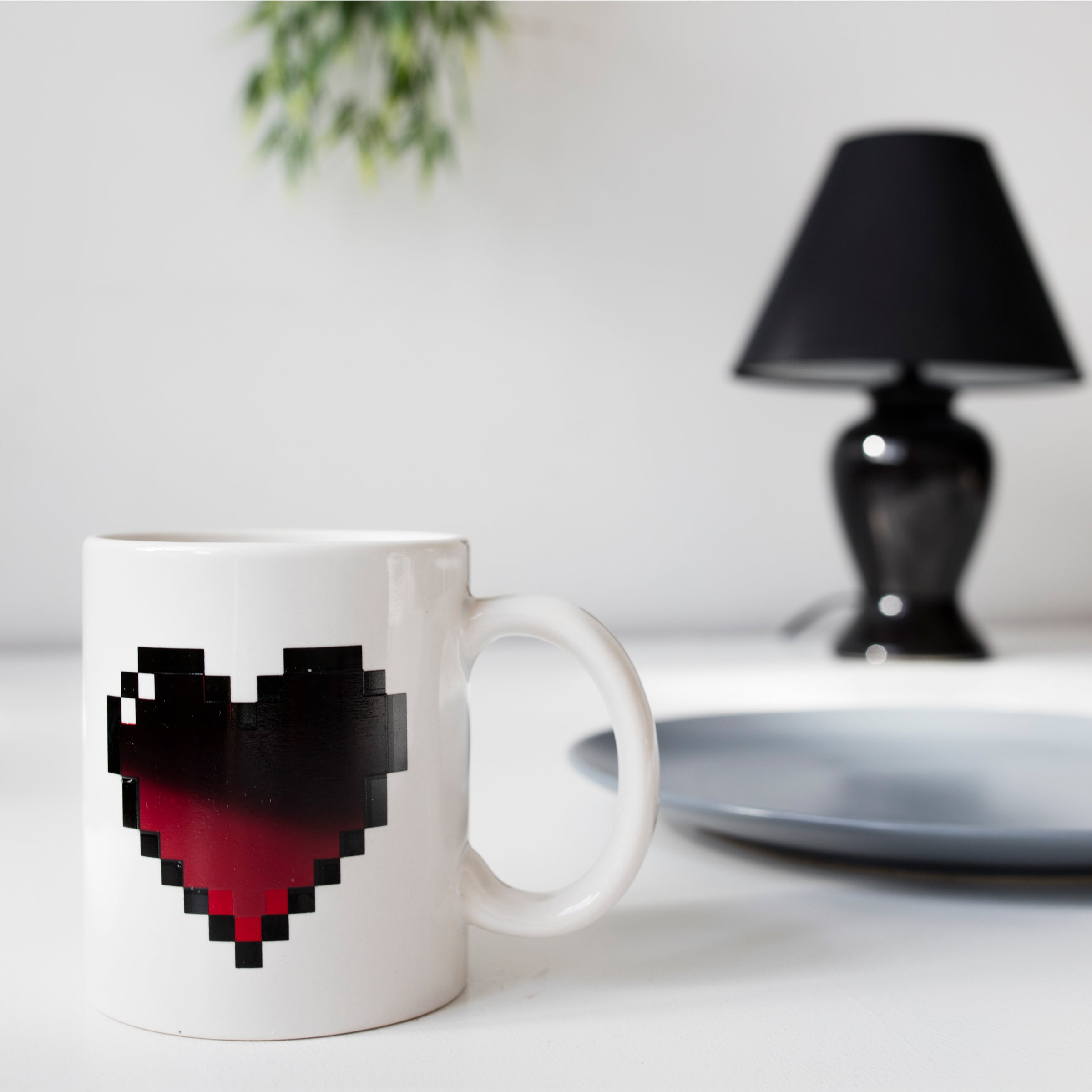 Pixel Heart Morph Mug – Kikkerland Design Inc