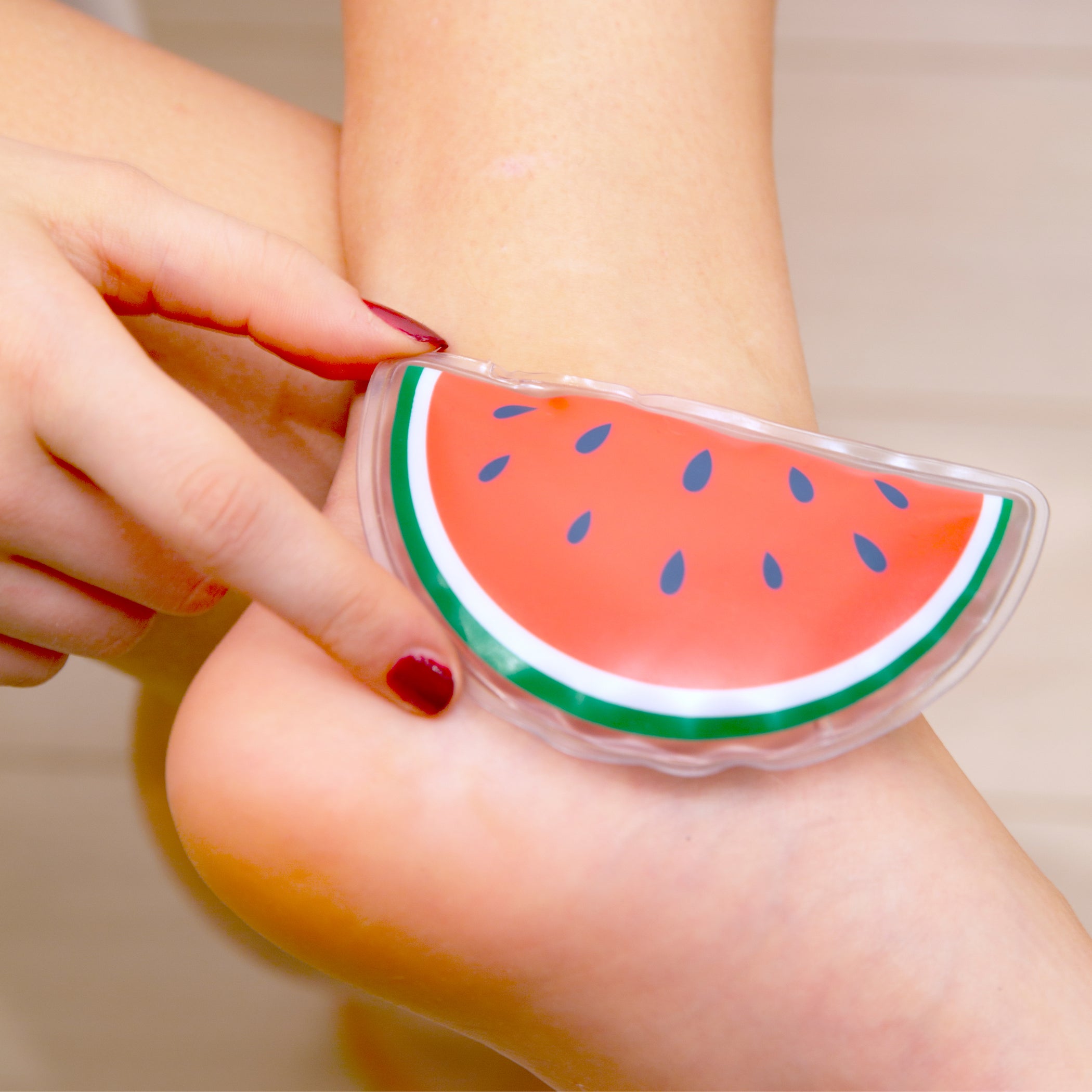 Watermelon Hot/Cold Pack — Kikkerland Design Inc