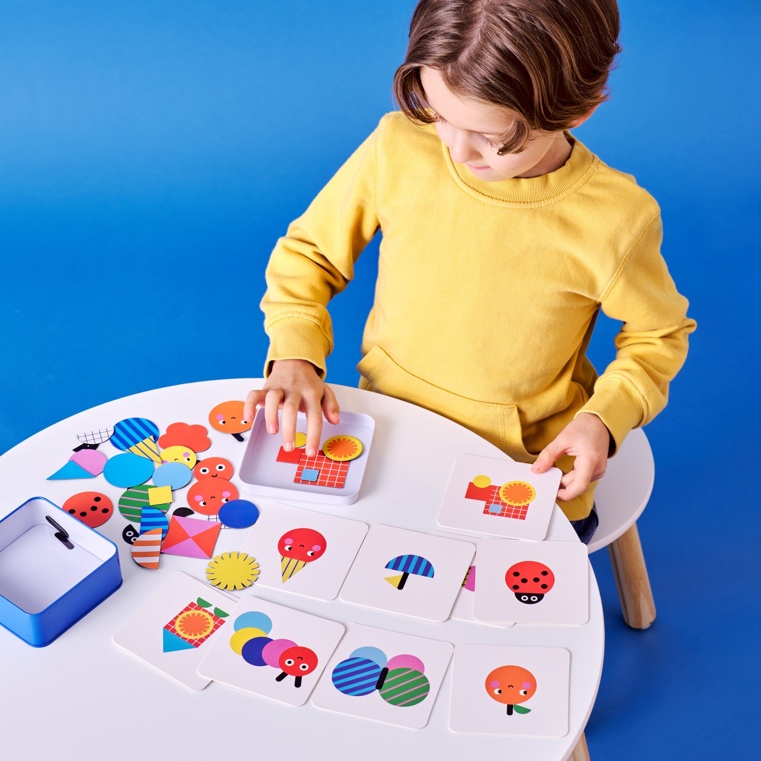 Kidoki On The Go Magnetic Shapes Play