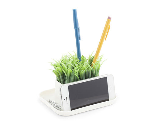 Kikkerland Grass Potted Pen and Phone Stand